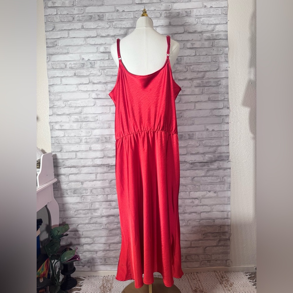 Ava & Viv Red Maxi Dress - Picture 2 of 9